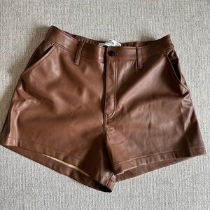 Hollister Ultra High Rise Leather shorts